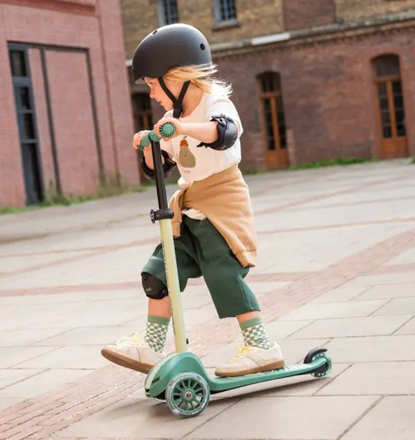 Scoot & Ride Highwaykick 3S Forest