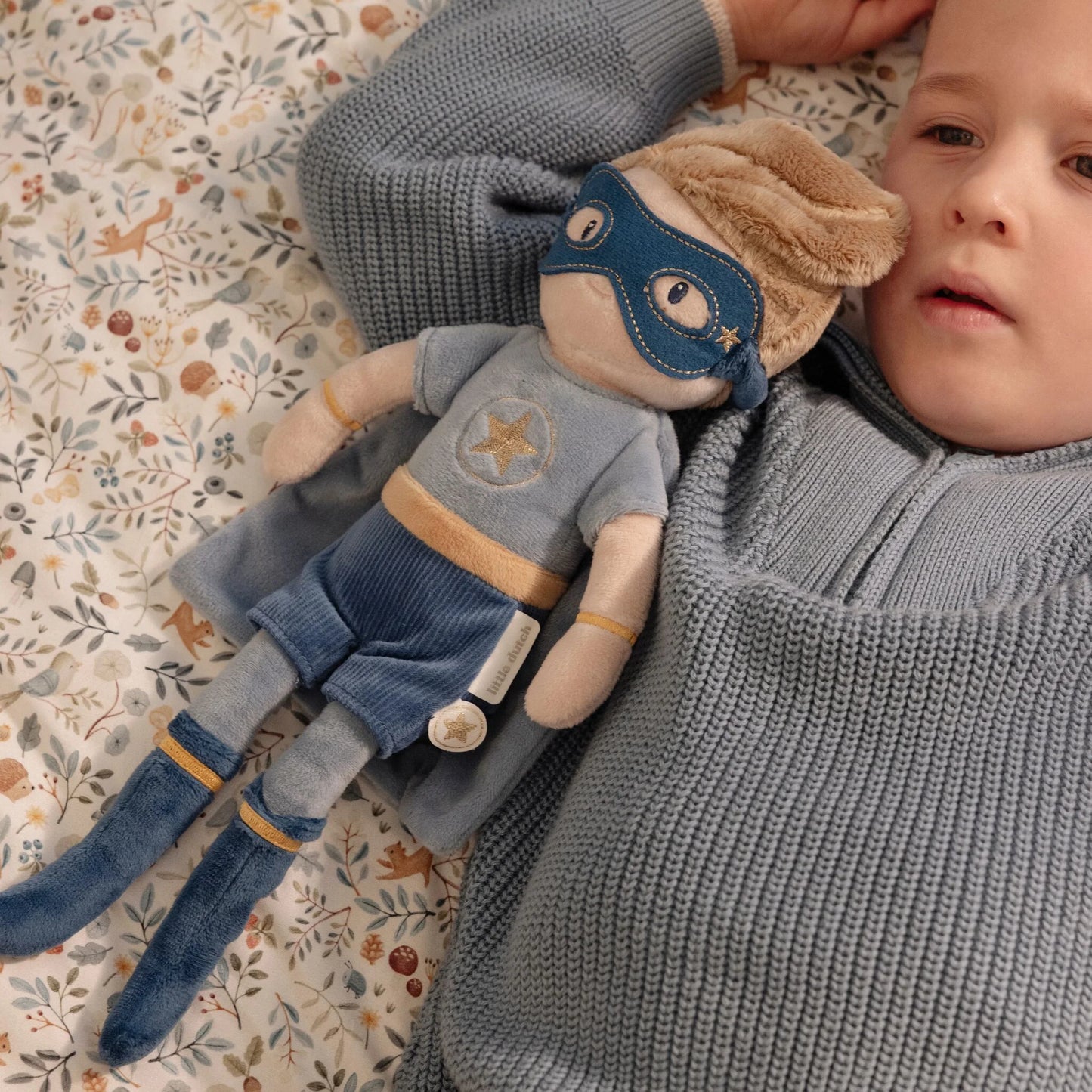 Little Dutch Kuschelpuppe Superheld Jim 35 cm