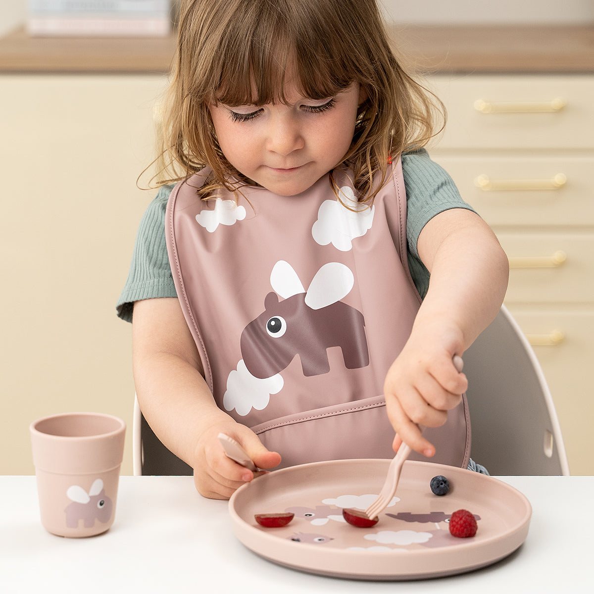 done by deer rosa Foodie mini Trinkbecher Happy clouds 1936571