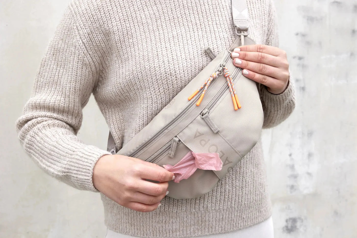 Erste-Hilfe-Set Bano Taupe & Leckerlibeutel Emma Taupe
