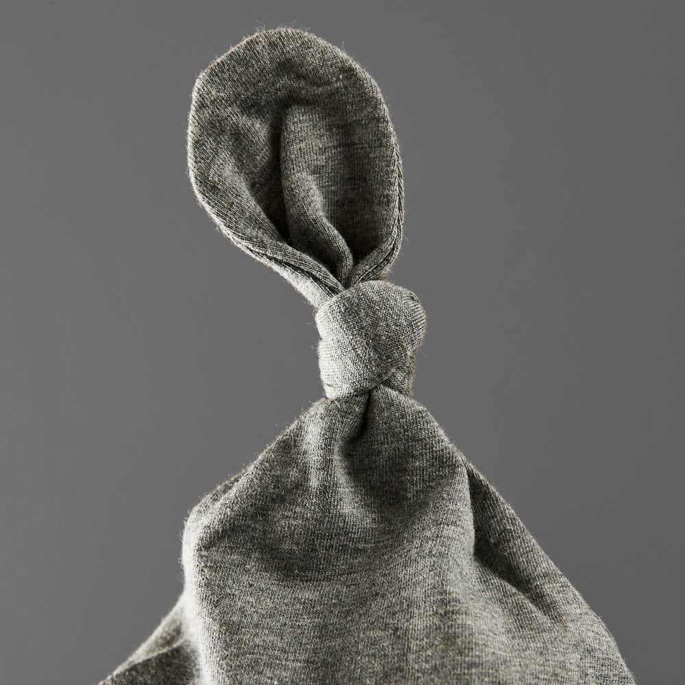 Cloby Mütze mit UV-Schutz grau - Beanie Knot stone grey