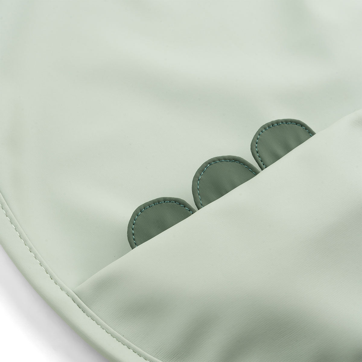 done by deer grünes Pull-Over Lätzchen Croco 1333103