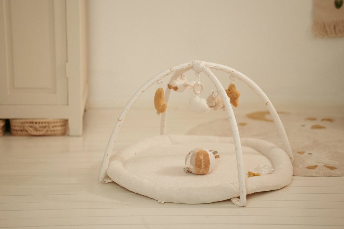Little Dutch Aktivitäten Spieldecke mit Bogen Newborn Naturals