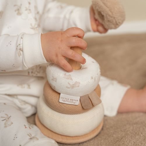 Little Dutch Stapelturm mit Ringen Baby Bunny newborn naturals - Hasenstapelturm