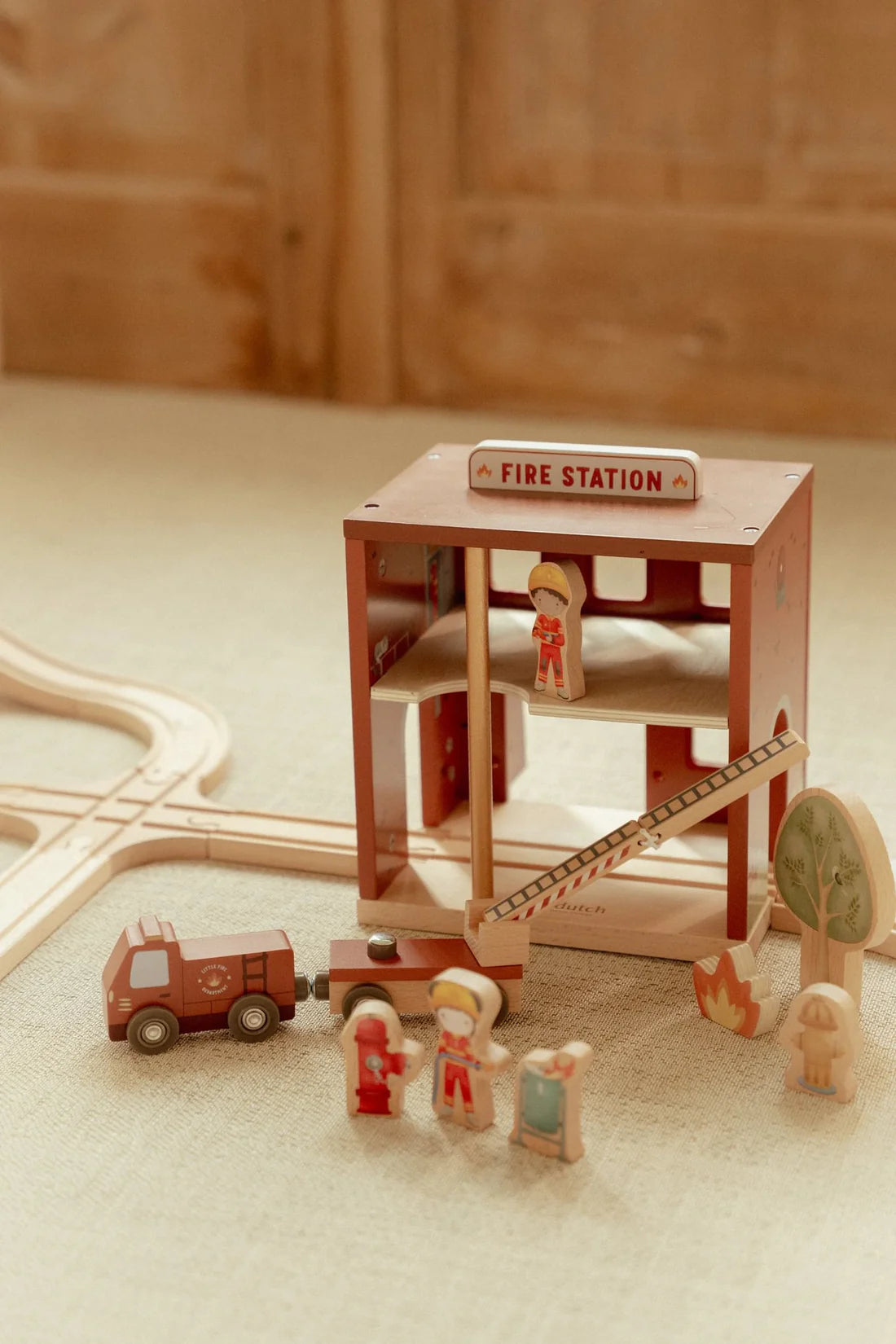 Little Dutch Feuerwache Holzspielzeug