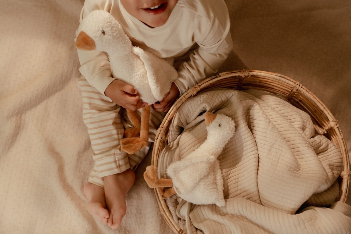 Little Dutch Kuschelgans 25 cm Weiß Little Goose Newborn Naturals